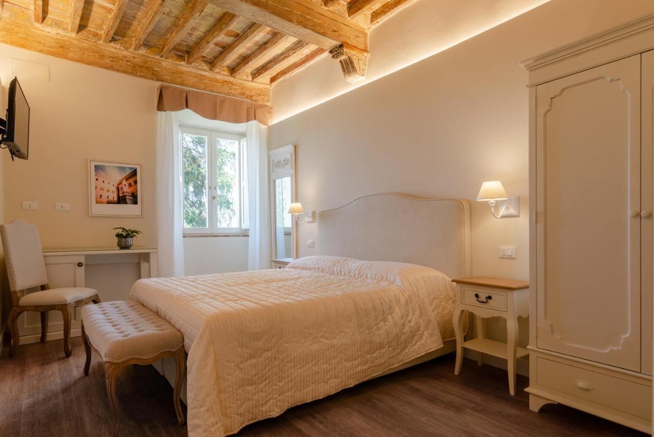 Acomodação com café da manhã  Il Giardino Di Pantaneto Residenza D'epoca Siena